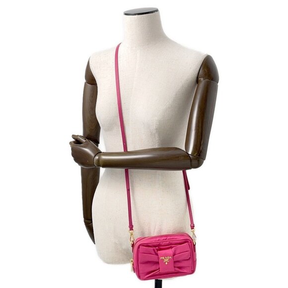 PRADA Pink Shoulder Bag - Picture 4 of 13